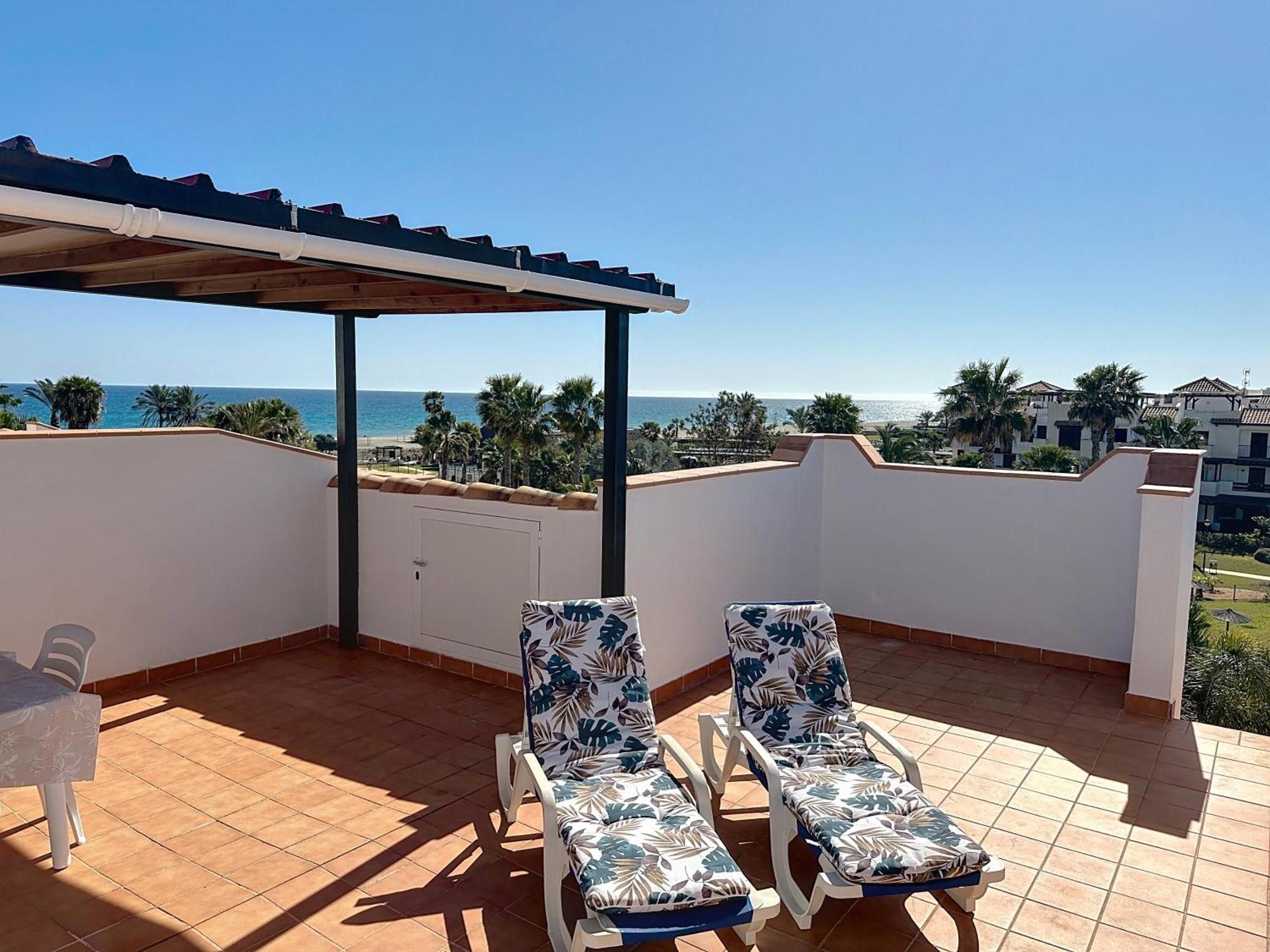 Vive Vera Rentals - Atico En 1º Linea Con Vistas Al Mar Extérieur photo